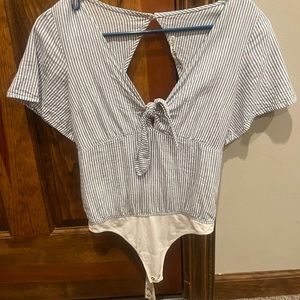 Abercrombie and Fitch size small short sleeve seersucker bodysuit with open back